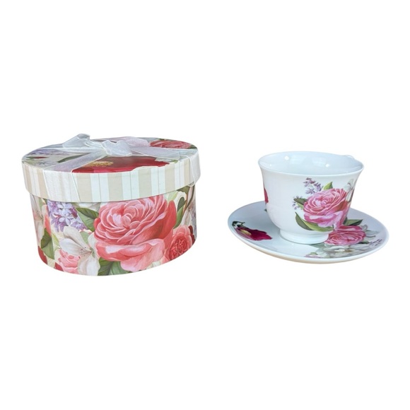 Summer River Floral Teacup & Saucer Gift Set with Box - Picture 4 of 12